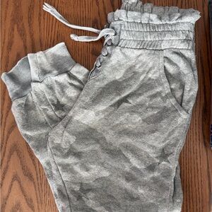 Vintage Havana Gray Camo Joggers